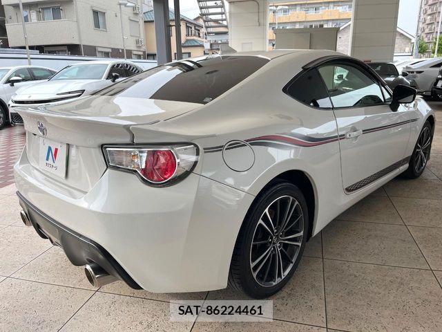 Toyota 86 2016-01 7390800-14