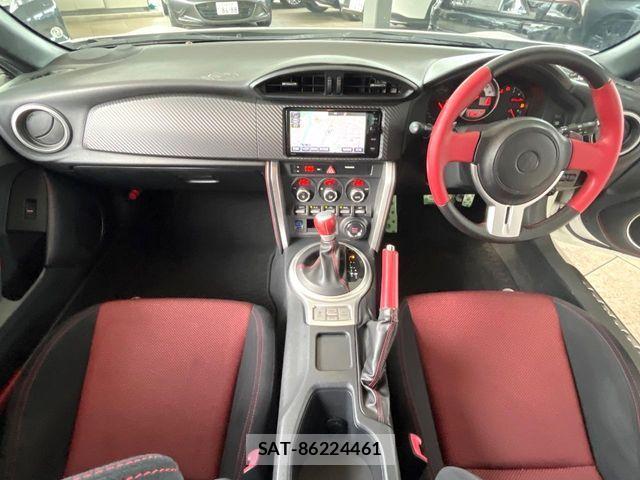 Toyota 86 2016-01 7390800-1