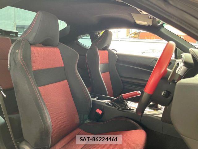 Toyota 86 2016-01 7390800-7