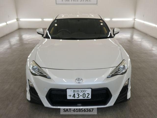 Toyota 86 2012-07 7390789-12
