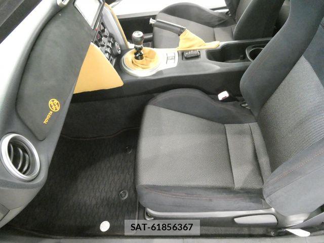 Toyota 86 2012-07 7390789-22
