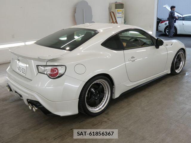Toyota 86 2012-07 7390789-3