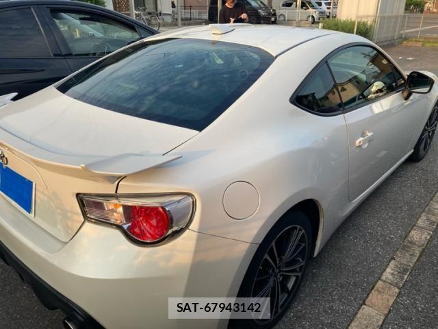 Toyota 86 2012-11 7452229-2