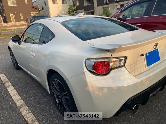 Toyota 86 2012-11 7452229-3