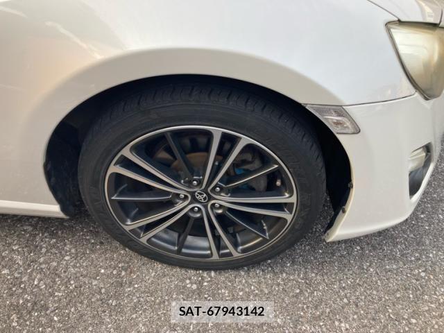Toyota 86 2012-11 7452229-4