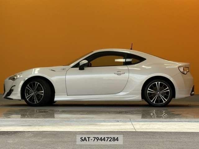 Toyota 86 2014-01 7452084-5
