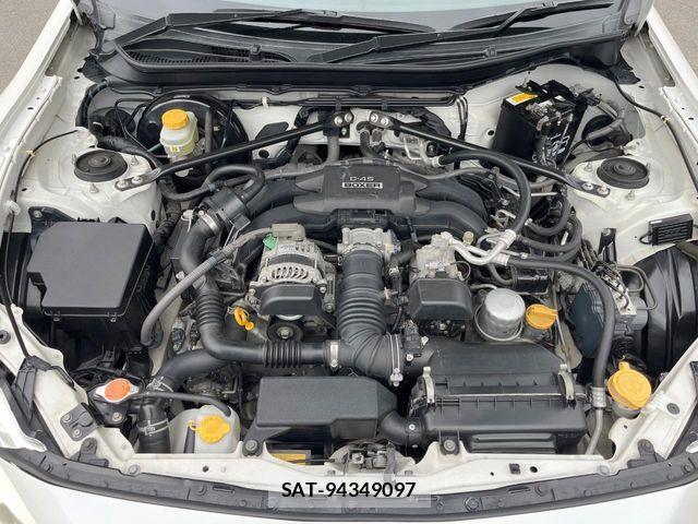 Toyota 86 2014-01 7452085-17
