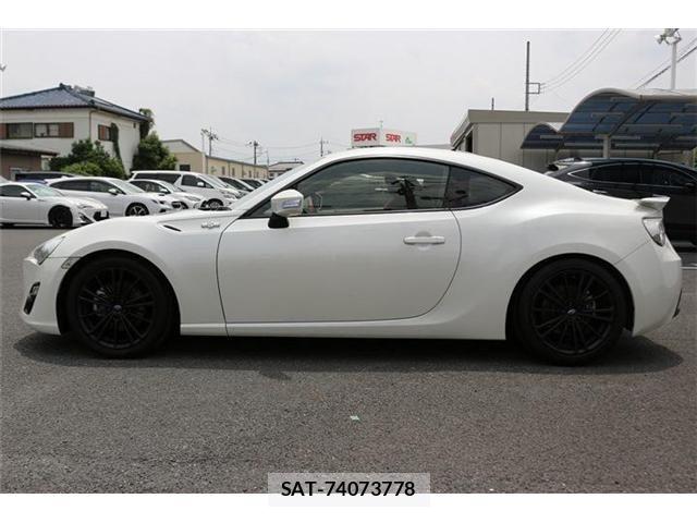 Toyota 86 2012-10 7452214-9