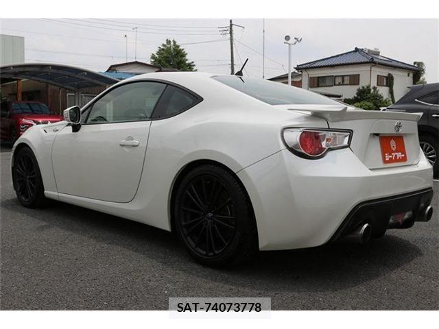 Toyota 86 2012-10 7452214-21