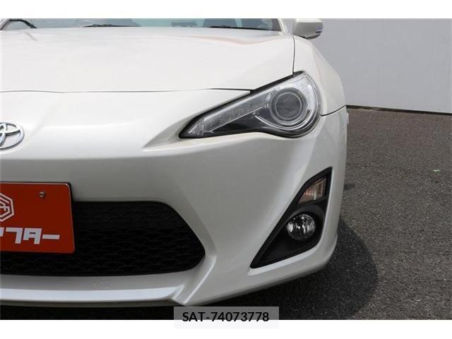 Toyota 86 2012-10 7452214-25