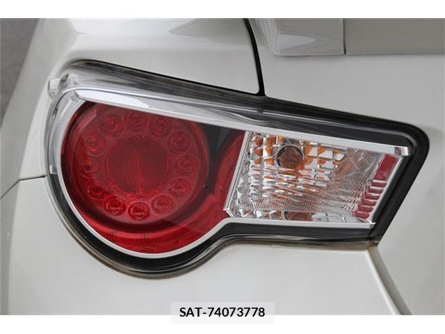 Toyota 86 2012-10 7452214-28