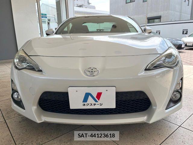Toyota 86 2013-05 7506392-14