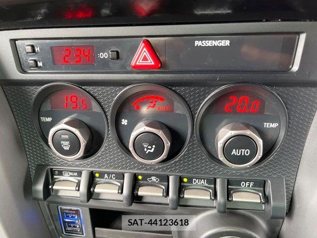 Toyota 86 2013-05 7506392-6