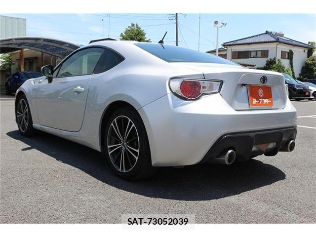 Toyota 86 2012-04 7499072-6