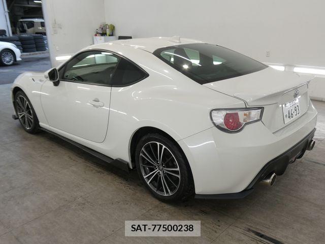 Toyota 86 2015-02 7506699-1