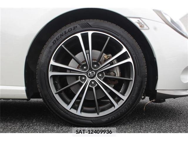 Toyota 86 2015-09 7498943-13