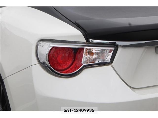 Toyota 86 2015-09 7498943-17