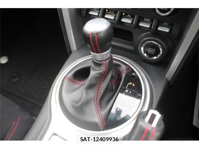 Toyota 86 2015-09 7498943-25