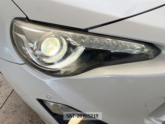 Toyota 86 2013-03 7506145-11