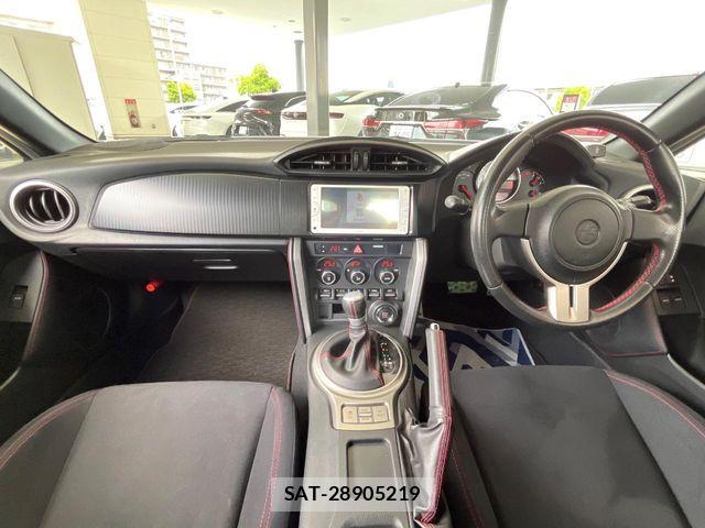 Toyota 86 2013-03 7506145-1