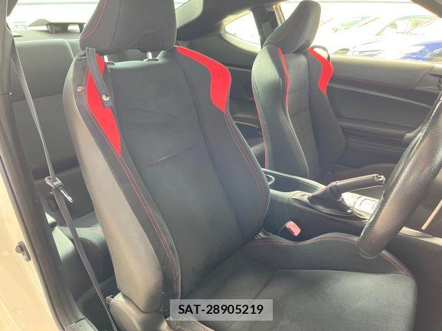 Toyota 86 2013-03 7506145-8