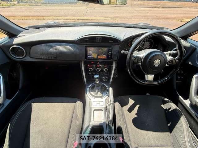 Toyota 86 2016-09 7498955-1