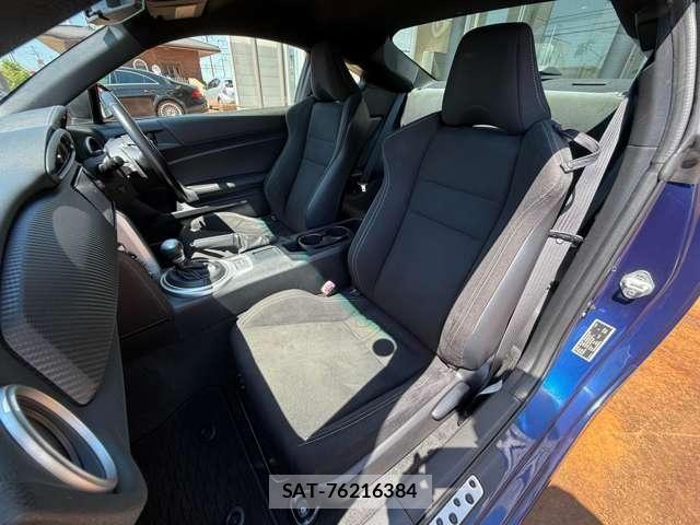 Toyota 86 2016-09 7498955-25