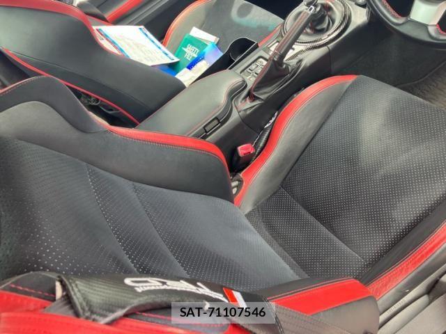 Toyota 86 2018-11 7561378-16