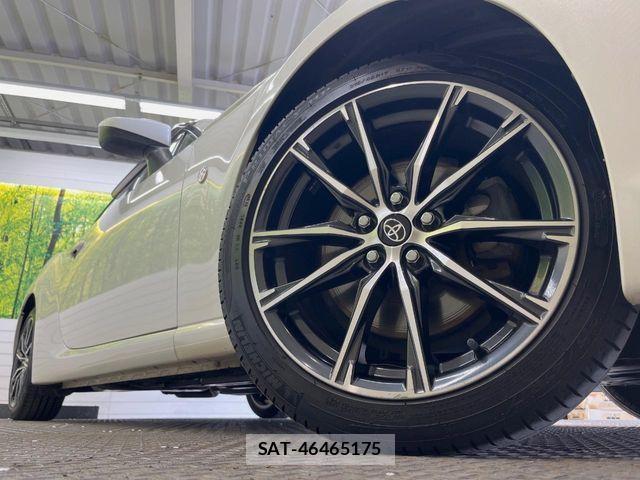 Toyota 86 2020-08 7614368-13