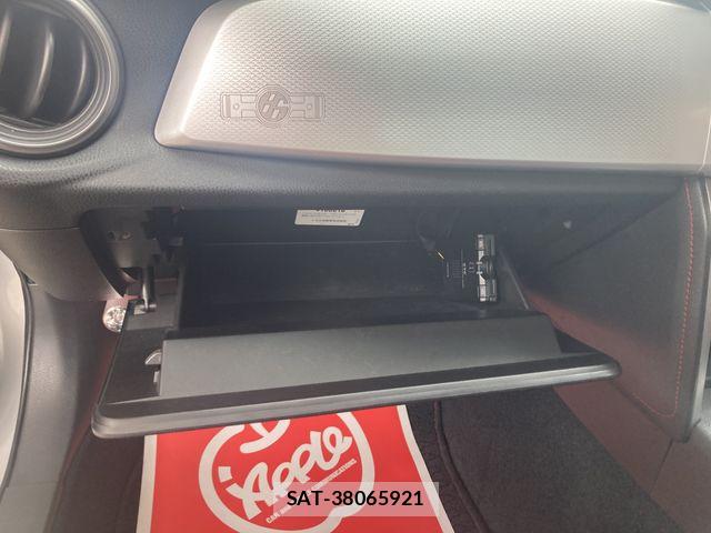 Toyota 86 2012-08 7614540-21