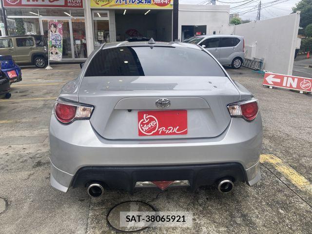 Toyota 86 2012-08 7614540-7