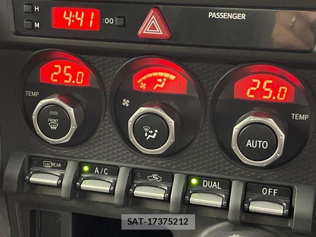 Toyota 86 2013-02 7614369-11