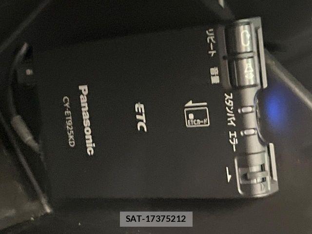 Toyota 86 2013-02 7614369-12