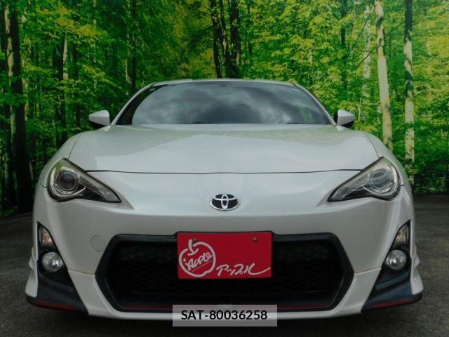 Toyota 86 2013-10 7614425-1