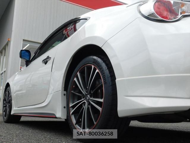 Toyota 86 2013-10 7614425-22
