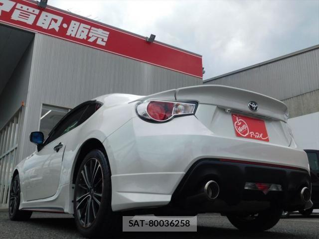 Toyota 86 2013-10 7614425-29