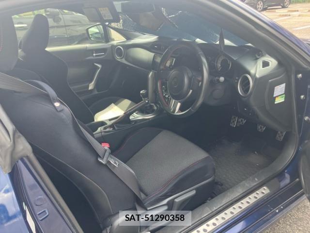 Toyota 86 2012-05 7614539-9