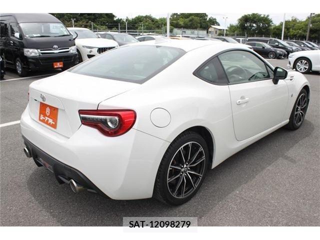 Toyota 86 2020-03 7719588-16