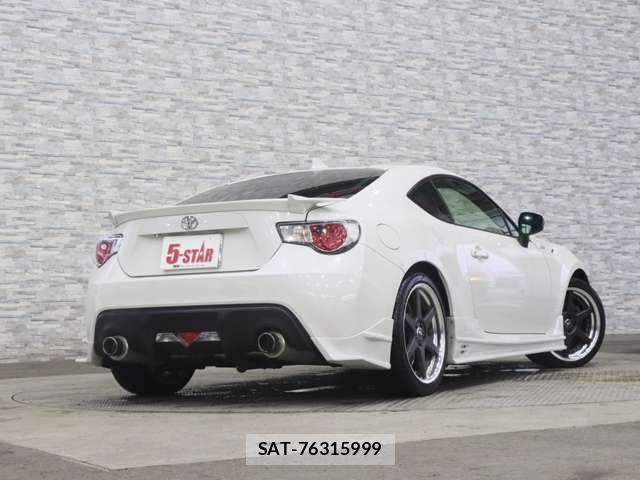 Toyota 86 2015-10 7719479-19