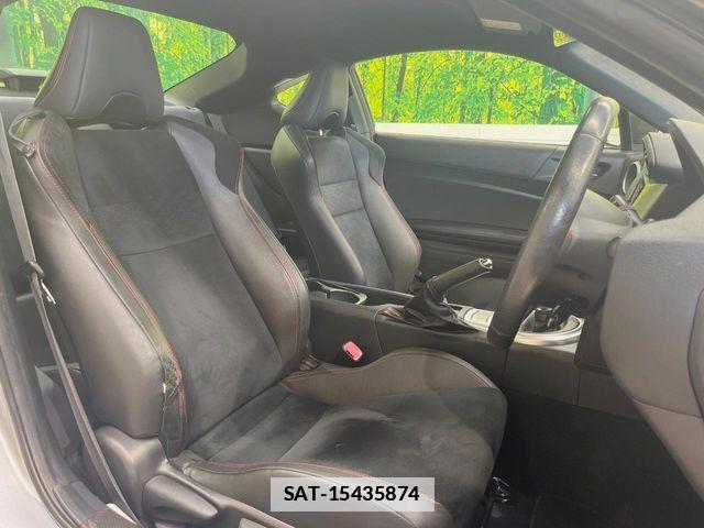 Toyota 86 2015-06 7781059-10