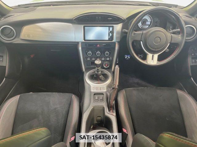 Toyota 86 2015-06 7781059-1