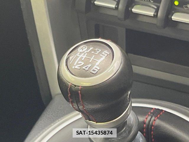 Toyota 86 2015-06 7781059-2