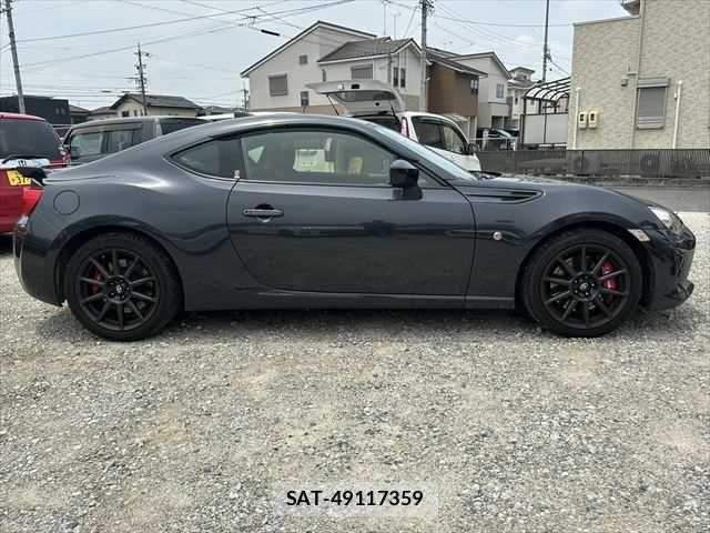 Toyota 86 2018-12 7781223-15