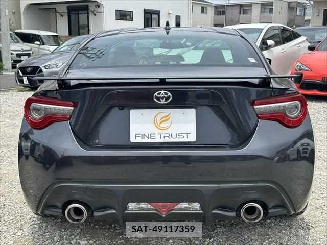 Toyota 86 2018-12 7781223-16