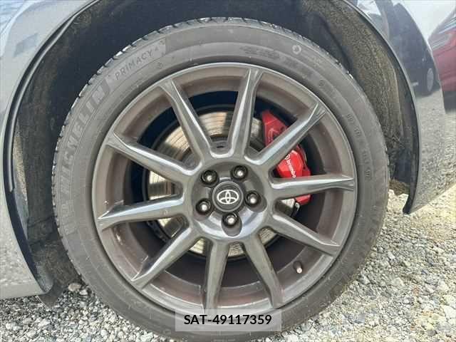 Toyota 86 2018-12 7781223-28
