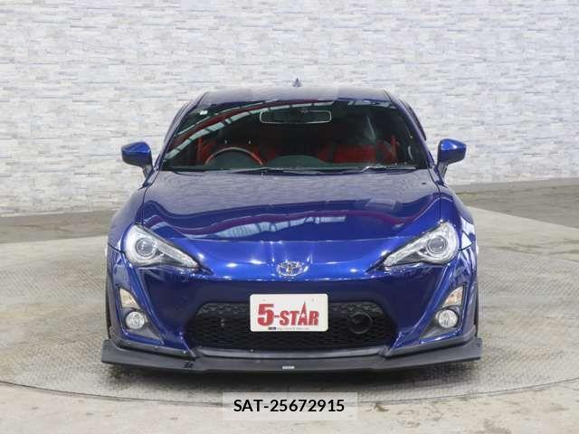 Toyota 86 2013-02 7780857-10