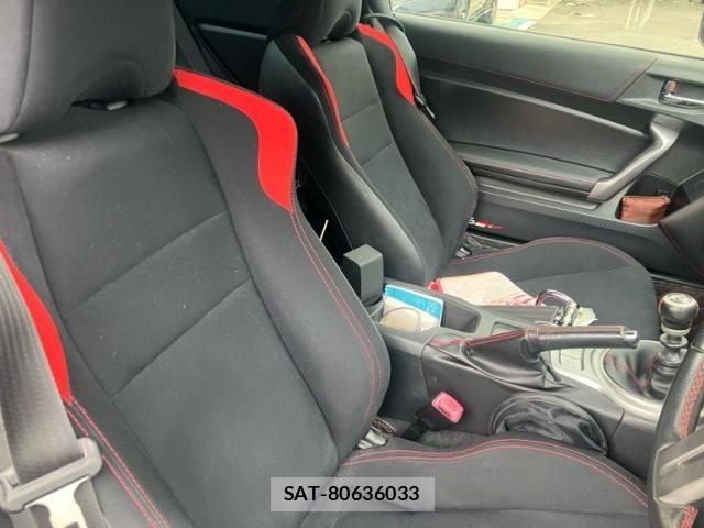 Toyota 86 2013-02 7780493-9