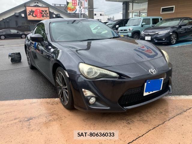 Toyota 86 2013-02 7780493-1