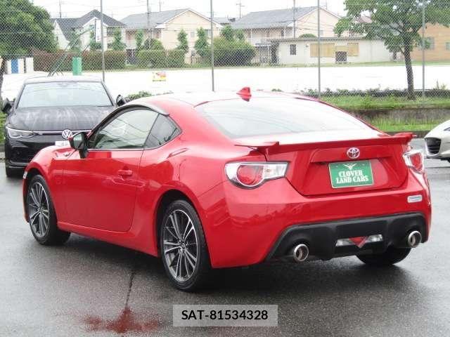 Toyota 86 2015-06 7780929-21