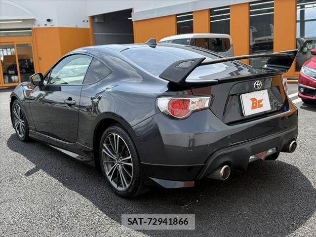 Toyota 86 2015-09 7875055-12